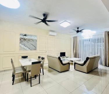 Sepang House | Homestay D'Serenia Arina