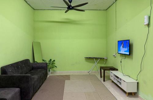 Kuala Terengganu House | Homestay De Acacia Rumah Nyatuh