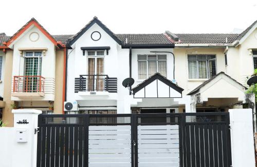 Subang Jaya House | Homestay Dsunway