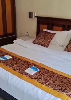 Batu Ferringhi Apartment | Homestay frandy beach villa