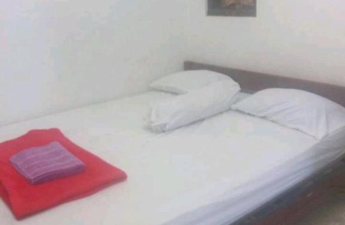 Tegal House | Homestay Green Garden Residence