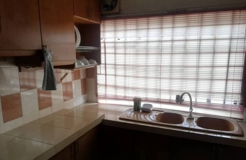 Taman Desa Cemerlang House | homestay ibunda tersayang