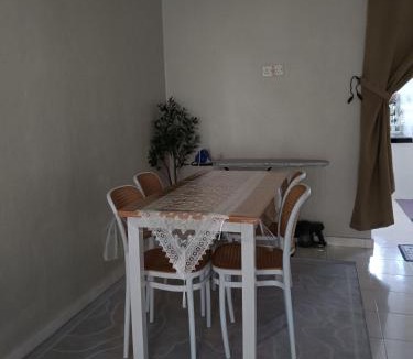 Pasir Puteh House | Homestay Jumanji
