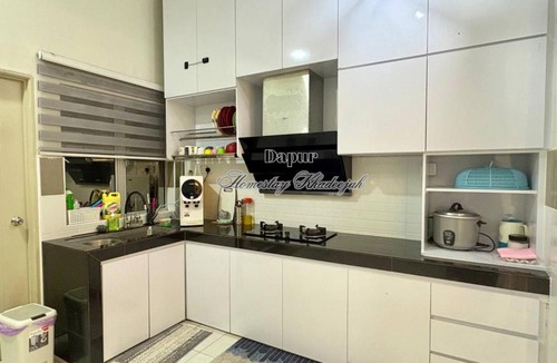 Manjung Apartment | Homestay Khadeejah