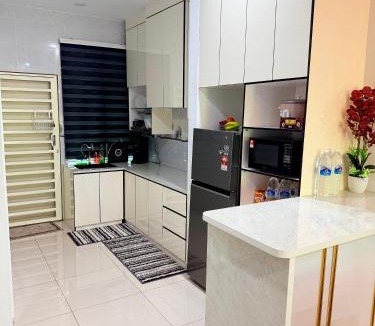 Kampung Nibung House | Homestay KT