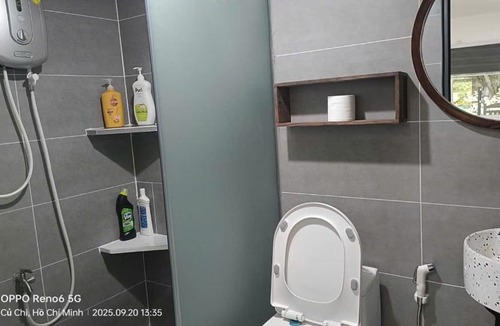 Cu Chi Apartment | Homestay Mẹ Khang 2 WC riêng,Mới VIP