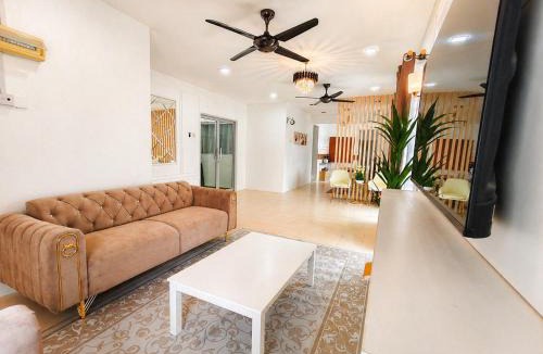 Muadzam Shah House | Homestay Muadzam Shah l GRANDE MAISON 5 l