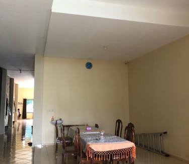 Mungkid Hotel | Homestay Mulia Syariah Borobudur Magelang Mitra RedDoorz