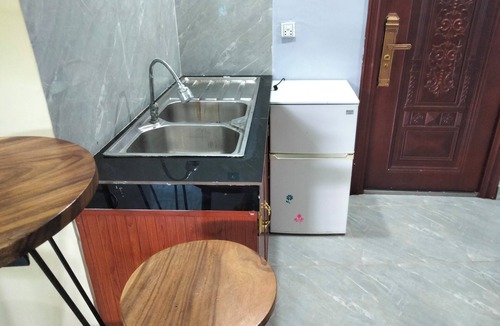 Dangkao Apartment | homestay,Near Phnom Penh Airport,Big Pool,not guest house附近没有中餐馆