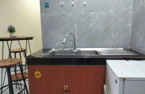 Dangkao Apartment | homestay,Near Phnom Penh Airport,Big Pool,not guest house附近没有中餐馆