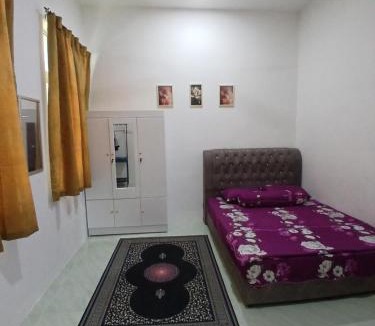 Marang House | Homestay Purnama Rusila 3 bilik tidur