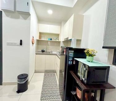 Petaling District Apartment | Homestay Rumah Kita Edusentral Setia Alam
