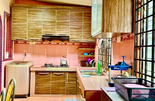 Kampung Bukit Depu House | Homestay Selesa KKI 2 Guest House