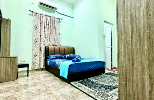 Kampung Merbau Patah House | Homestay Selesa KPB Guest House