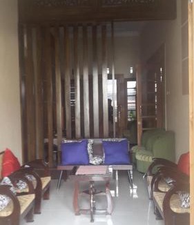 Malang House | Homestay Syariah Grahadi