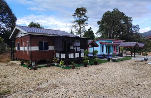 Gua House | Homestay Teratak D'Desa