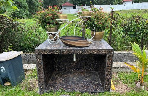 Sungai Buloh House | Homestay VillaSolihin Sungai Buloh
