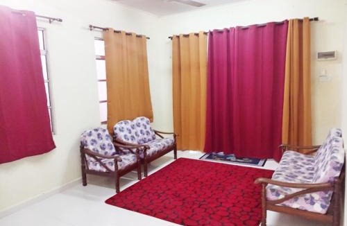 Kawasan Perindustrian Chendering House | Homestay Wan Z