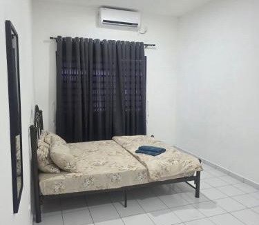 Gambang House | Homestay Zea