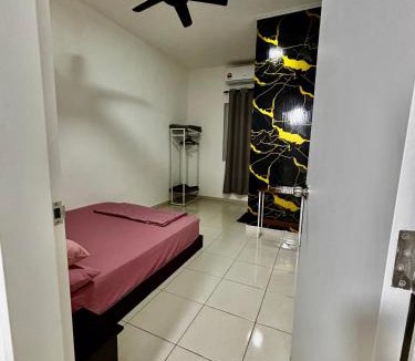 Sepang House | Homestaymsenyumiays Netflix KLIA 15 min