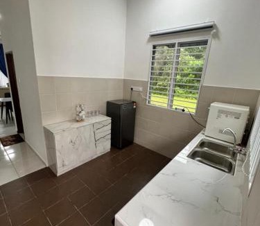 Kuantan House | Homestays Adik Pantai Balok
