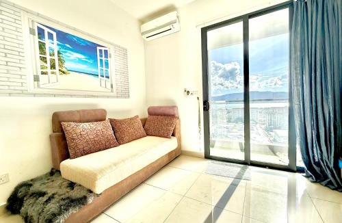 Butterworth Apartment | HomeSweetHome-Seaview & Pool view