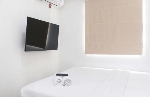 Bekasi Timur Apartment | Homey and Simply 2BR at Lagoon Bekasi Town Square Apartment By Travelio