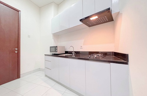 Surabaya Apartment | Homey And Simply 3Br At Grand Sungkono Lagoon Apartment