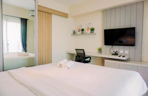 Pondok Aren Apartment | Homey and Simply Look 1BR Bintaro Embarcadero Apartment By Travelio