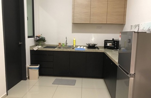 Taman Bukit Condo | *HOMEZ SUITE* 2R1B @ Bukit Mertajam near Auto City & Icon City [City View]