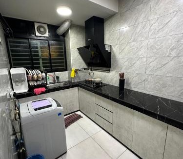 Bandar Tun Razak Apartment | Homora majestic maxim homestay
