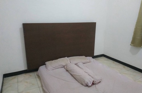 Tajur Halang Hostel | Hostel ∙ 8 guests
