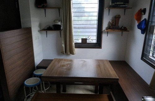 Tajur Halang Hostel | Hostel ∙ 8 guests