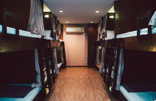 Talat Yot Hostel | Hostel ∙ 8 guests