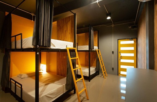 Pom Prap Hostel | Hostel ∙ 8 guests