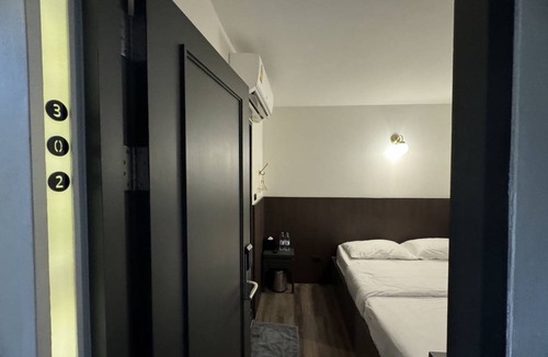 Talat Noi Hostel | Hostel ∙ 8 guests