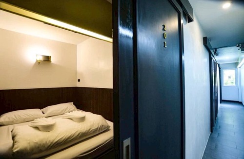 Talat Noi Hostel | Hostel ∙ 8 guests