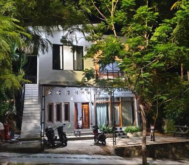 Labuan Bajo Hostel | Hostel Labuan ORA
