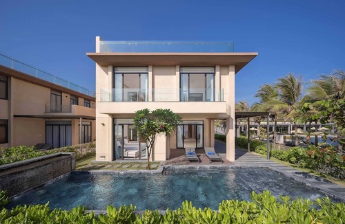 Cam Lam Villa | Hot 3-bedroom villa with a swimming pool - Wyndham Cam Ranh