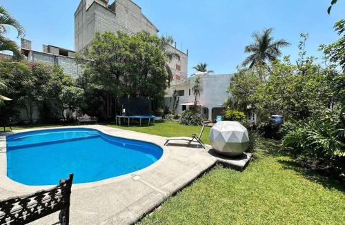 Jiutepec House | Hot Pool!