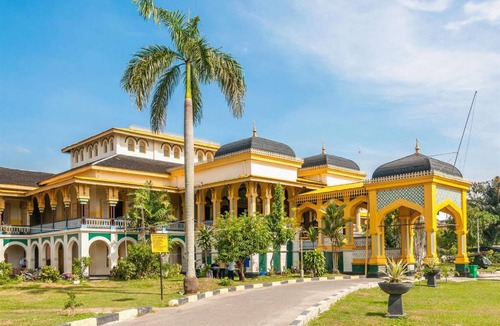 Medan Hotel | Hotel ∙ 10 guests