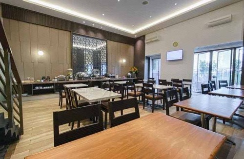 Tasikmalaya Hotel | Hotel ∙ 2 guests