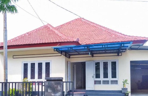 Pacitan Hotel | Hotel ∙ 3 guests