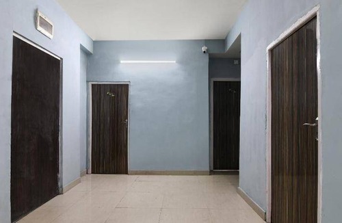 Howrah Hotel | Hotel ∙ 3 guests