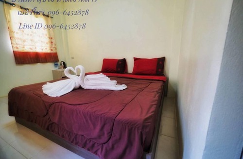 Khlong Khut Hotel | Hotel ∙ 4 guests
