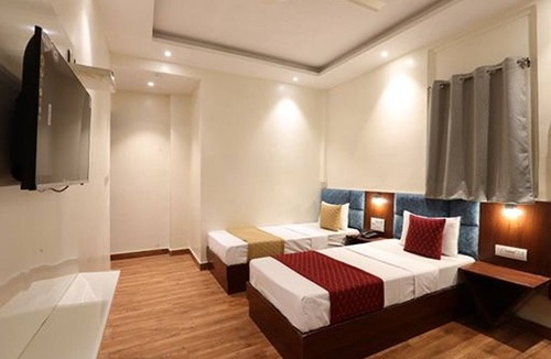 Old Delhi Hotel | Hotel Amrit Near Old Delhi Railway Station