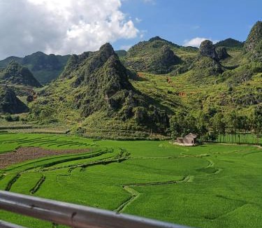 Dong Van Bed & Breakfast | Hotel Cao Nguyên