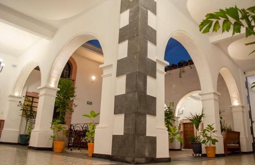 Central Cuernavaca Hotel | Hotel Catedral