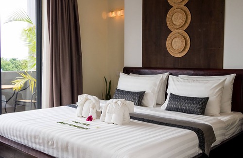 Kampot Hotel | Hotel Five.S