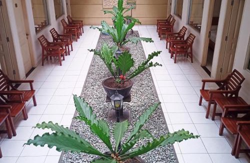 Jember Hotel | Hotel Flamboyan